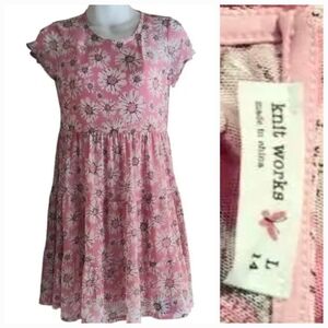 NWT Knitworks Pink With Daisies Smocked Dress with Cap Sleeves ~L 14